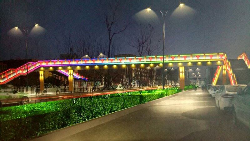 天橋Led亮化